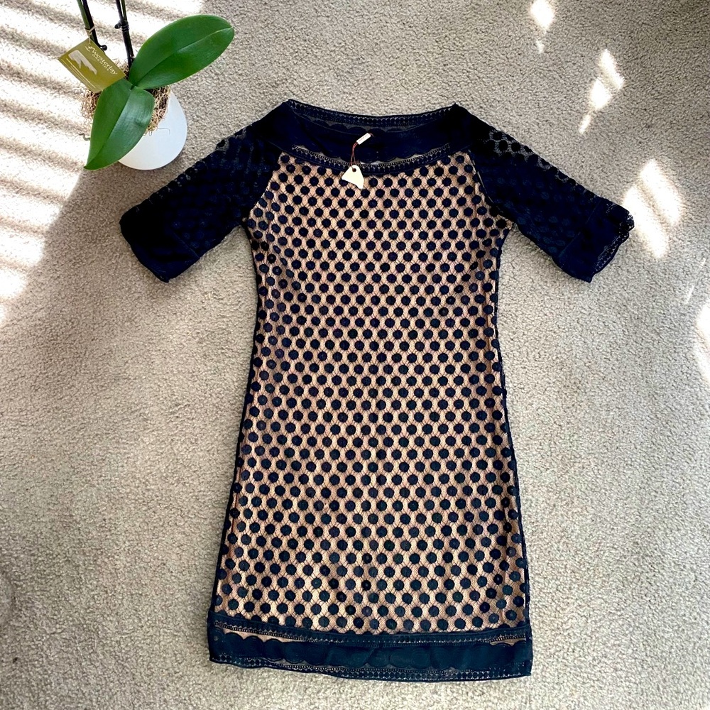NWT Max Studio Ladies Classy Little black dress
